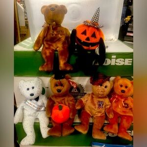 6 HOLIDAY SPECIFIC HOLIDAY BEANIE BABES